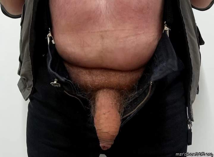 Adult image from mzr