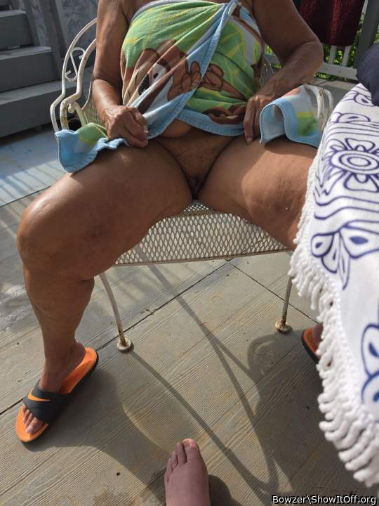 Adult image from Bowzer