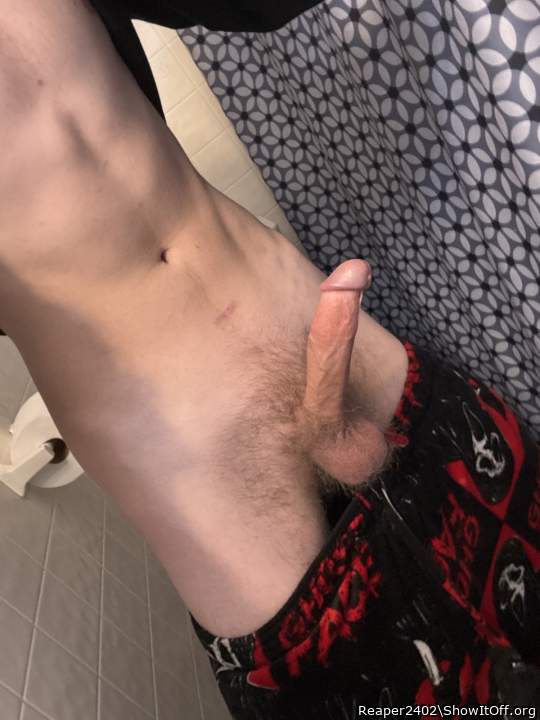 Fit body and nice cock😈
