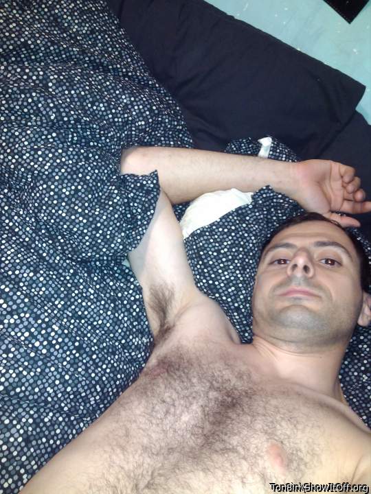 Adult image from Ton8in