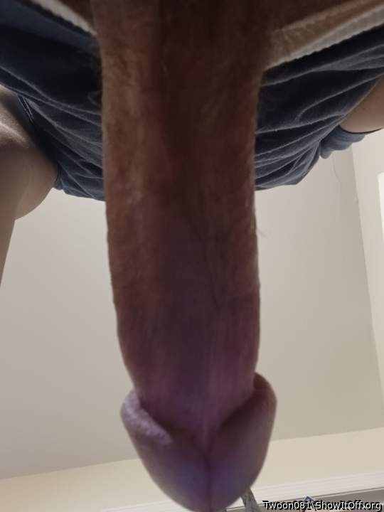 Adult image from Twoon081