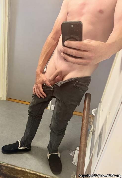 Adult image from ArjanDordt