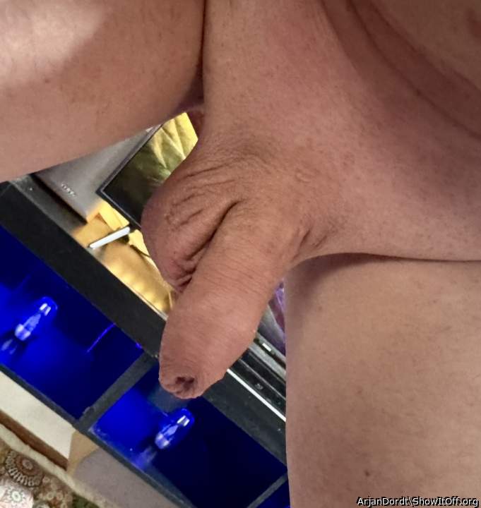 Adult image from ArjanDordt