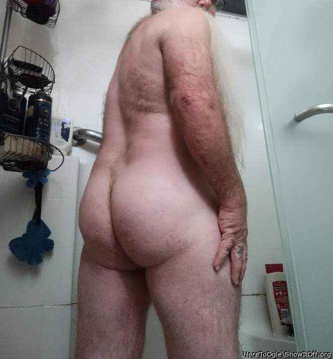 Adult image from HereToOgle