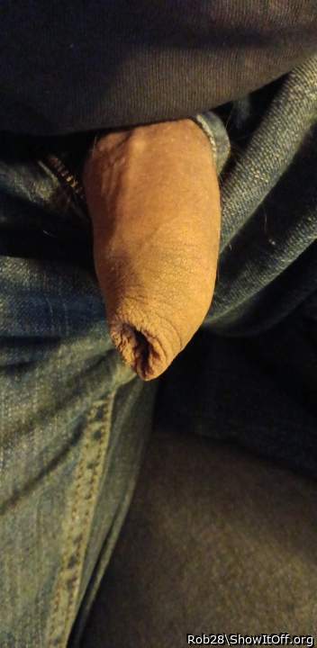 Mmmm, love to suck your sexy cock..,,    