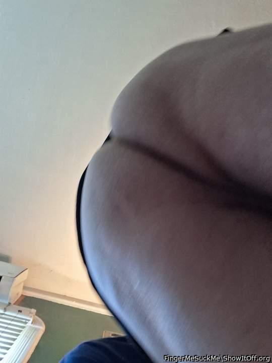 Adult image from FingerMeSuckMe