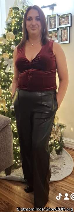 Adult image from Slutmomlinda