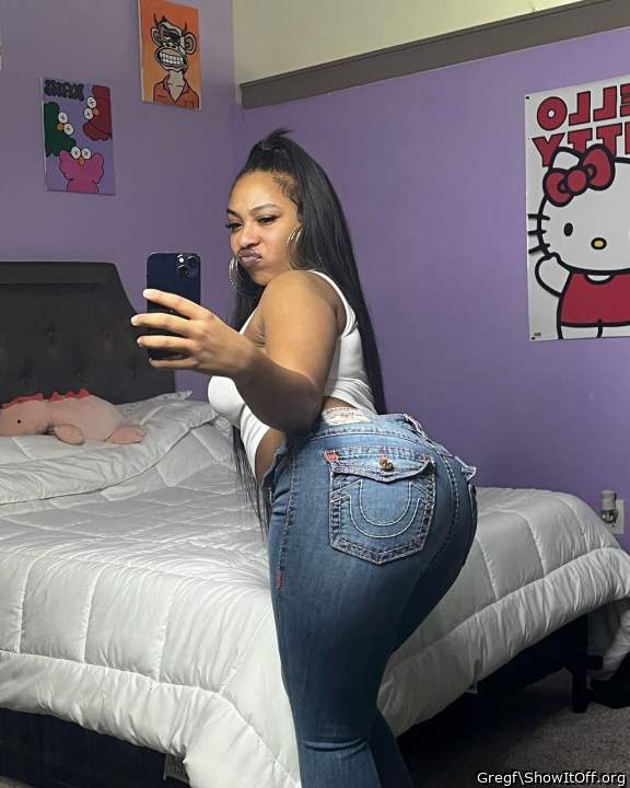 Adult image from Gregf