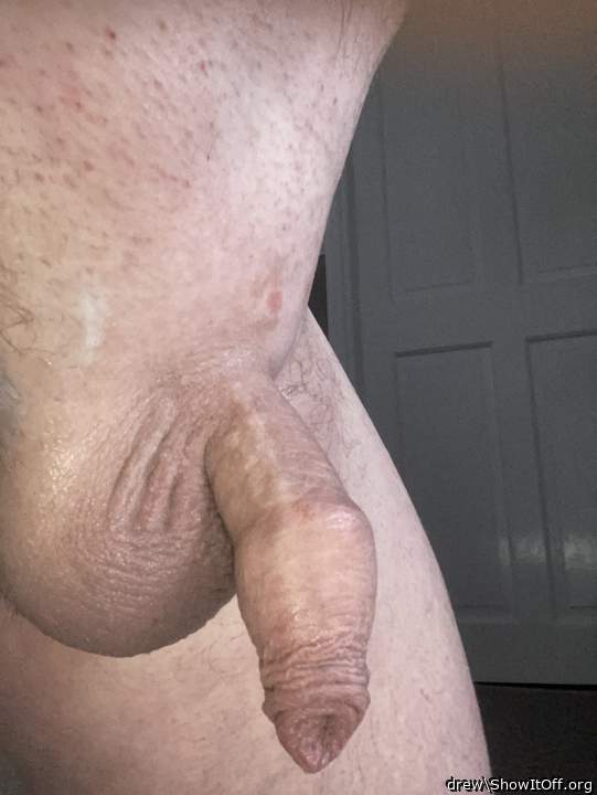 I love putting uncut dick in my mouth