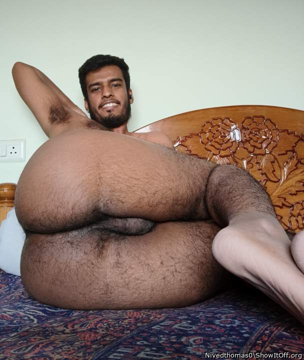 Adult image from Nivedthomas0