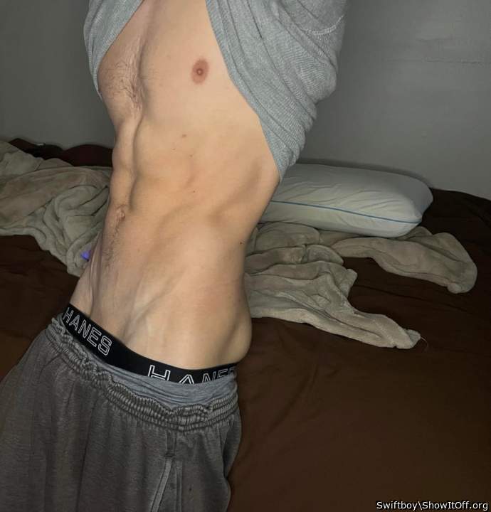 That body is so hot 🔥🔥