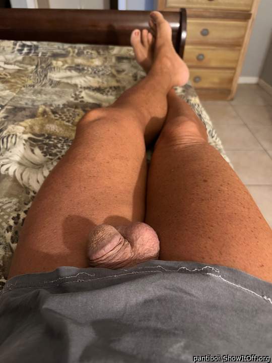 Ha! Just look the sissy peewee!