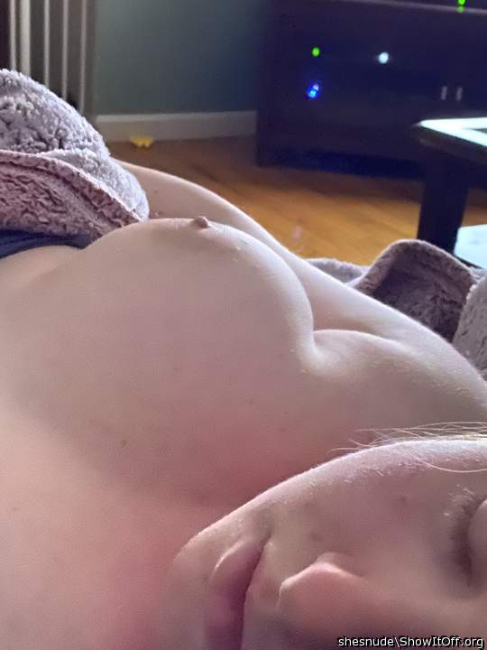 Sleeping boob