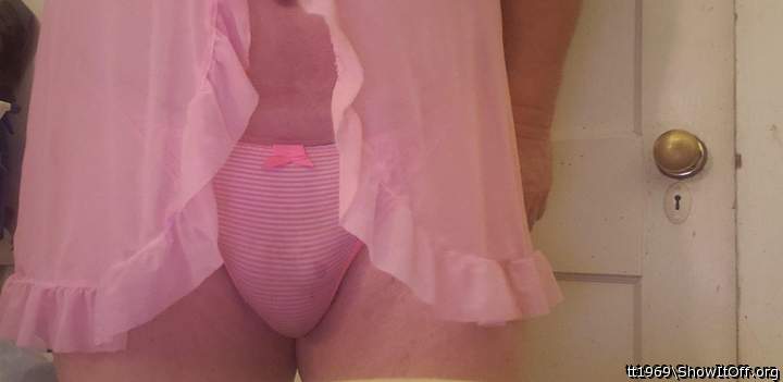 pink is my favorite color too 