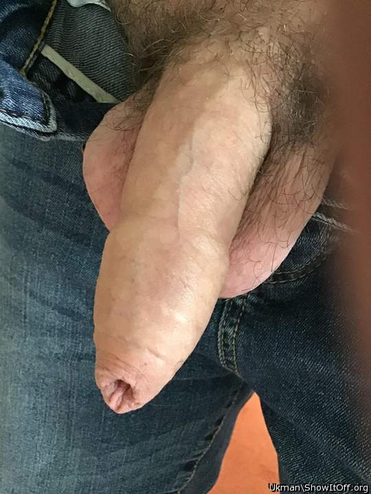 Mmmm,so sexy,your uncut cock!!!   
