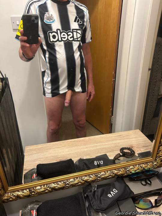 Adult image from Geordie