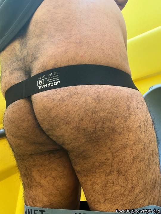 Sweet ass-wanna lick kiss slap n fuck it�