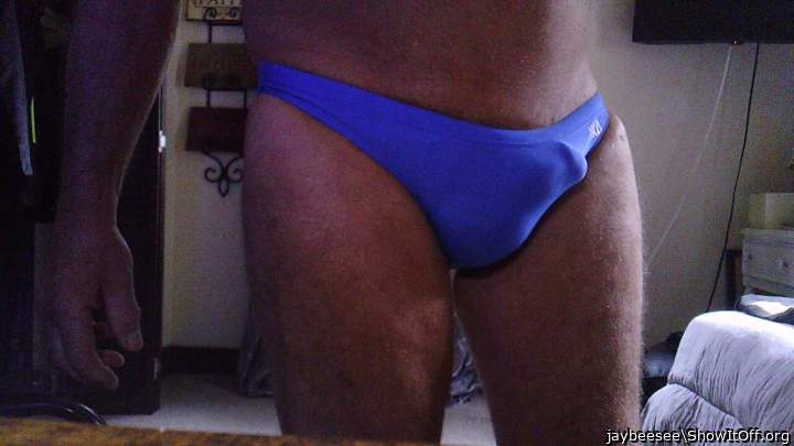 I like blue and Ilike waht is inside