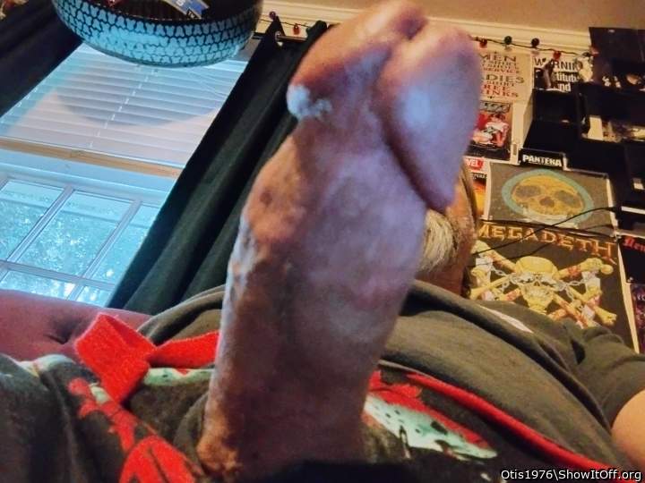 Adult image from Otis1976