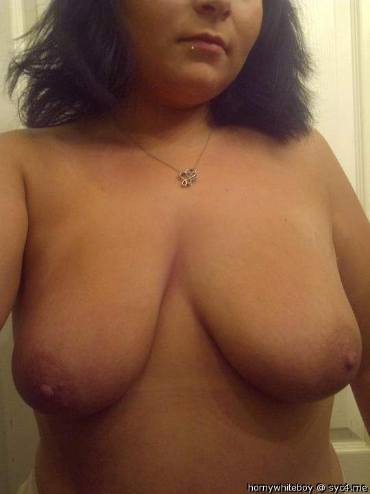 Wanna jizz on your nice boobs 