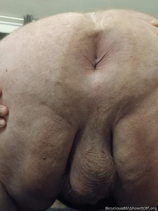 Sexy nads n sweet tight bare hole: Tongue cock cum