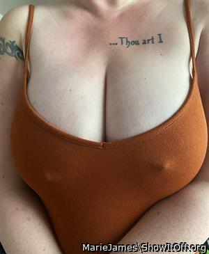 I want to bury my head between those huge boobs!