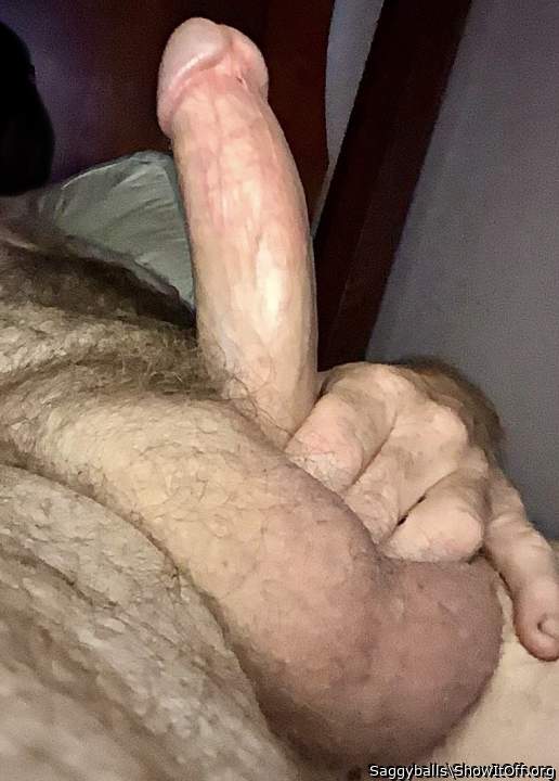 I found my cocks twin!! Except I am shaved. Wanna swap some 