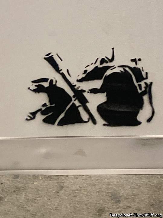 Adult image from Deepcloset