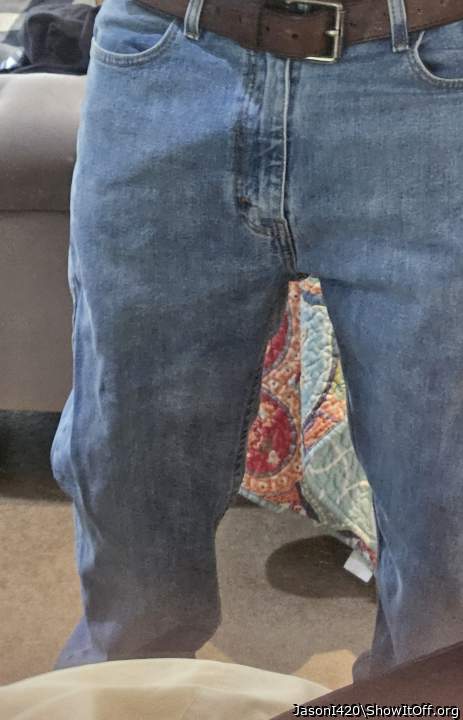 Do these jeans make my dick look hard?