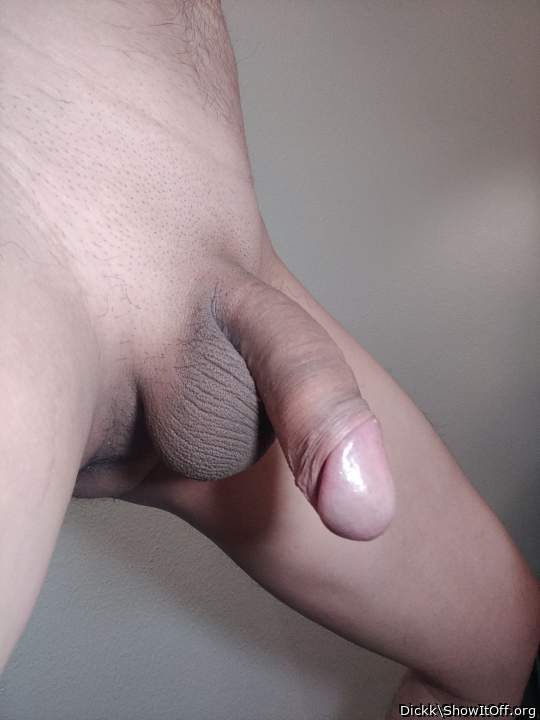 Handsome cock, love the shave