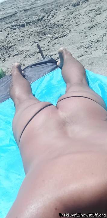 Adult image from Frekluvr