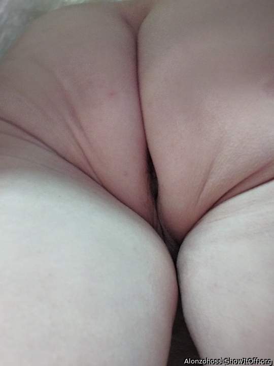 Adult image from Alonzohoss