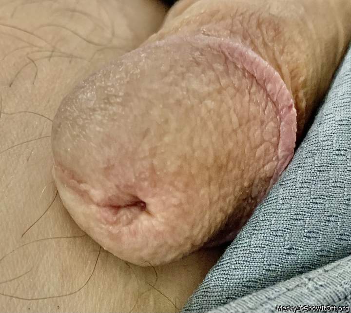 Big head, like the piss hole too