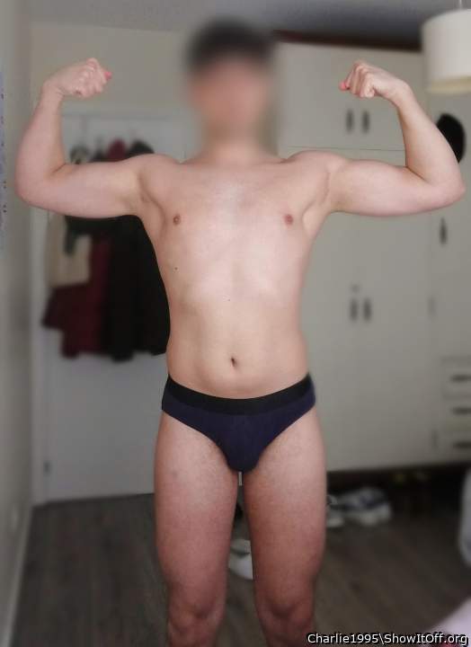 WOW you are so hot!!!! 