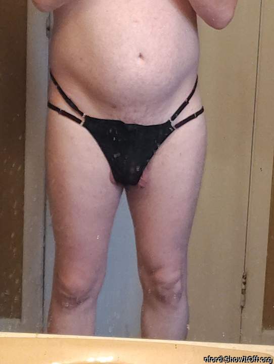 Is there a sweet cockin there? Show us!