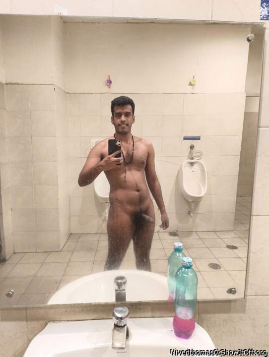 Adult image from Nivedthomas0