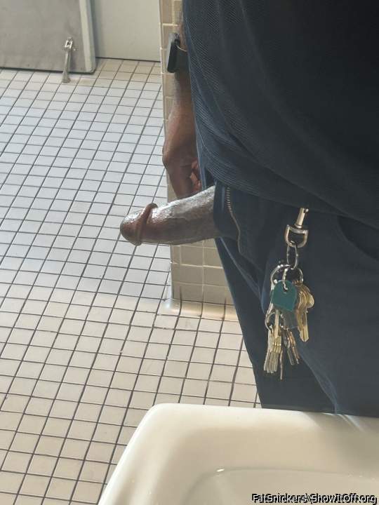 Adult image from FatSnickers