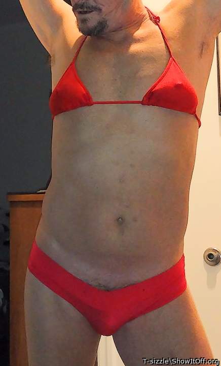 red bikinis are so sexy when correctly filled