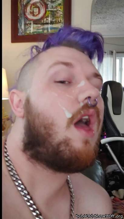 Adult image from Sub4Old