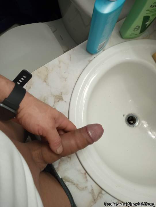 Adult image from Hoolistacks