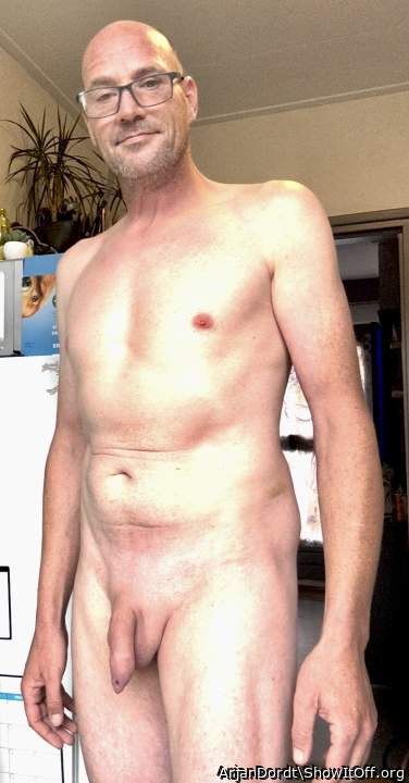 Adult image from ArjanNLL