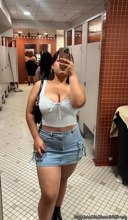 Adult image from Jiggaboo80