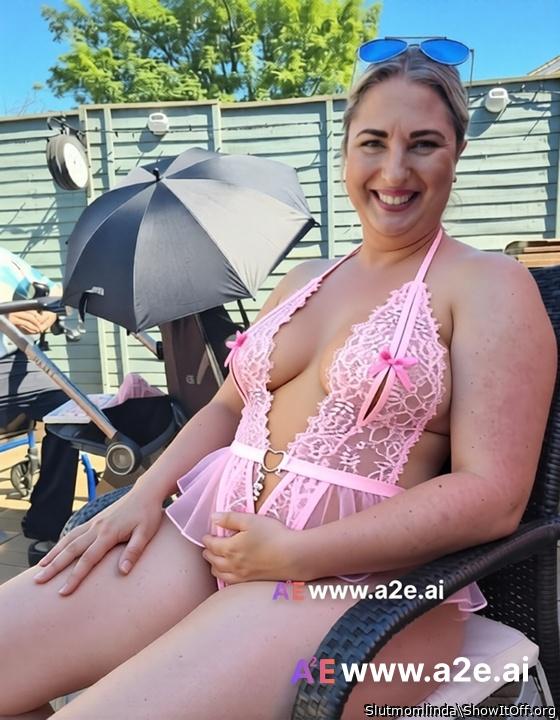 Adult image from Slutmomlinda