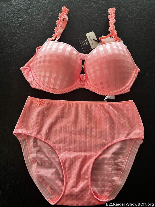 Wifeys Marie Jo new set