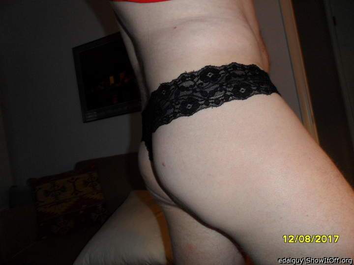 Sexy ass in sweet lace !   