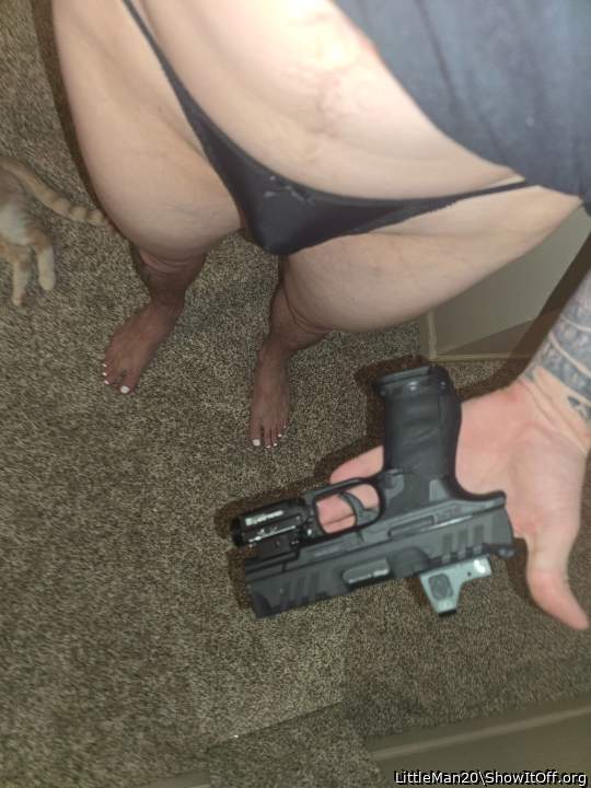 I call this pose the, fuck around and find out. (: