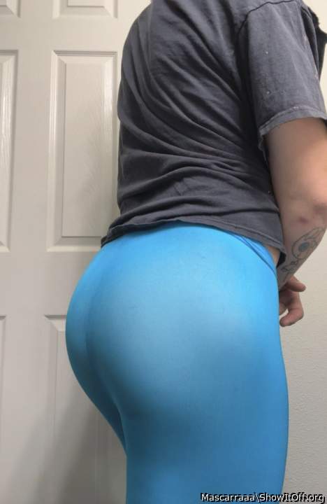 Adult image from Mascarraaa