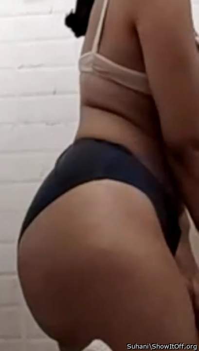 Adult image from Suhani