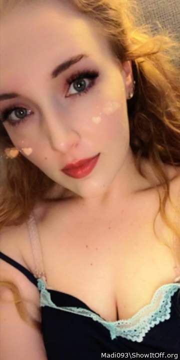 Your very beautiful 😍..