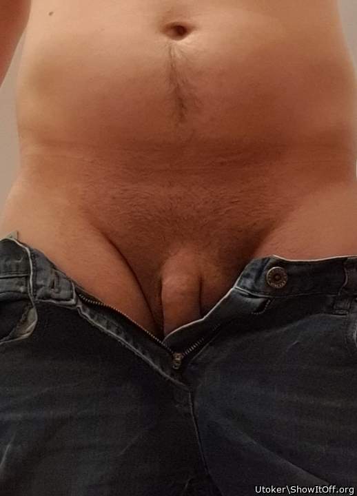Adult image from Utoker